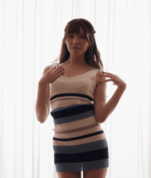 하시모토 아리나 티팬티.. gif 이미지 #1
