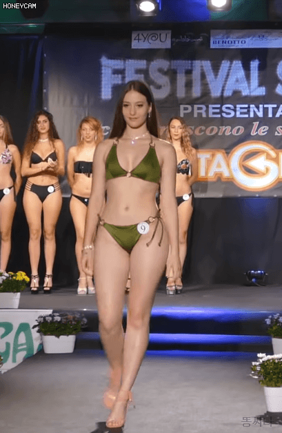 다른 참가자 압살하는 9번 이미지 #1