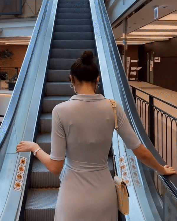 이거 입히면 웬만한 여자들 다 섹시함 ㄹㅇ 이미지 #1