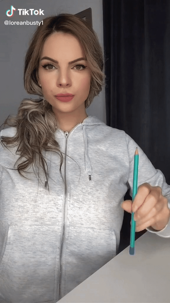 틱톡 힘숨찐녀 레전드 ㄷㄷ 이미지 #1