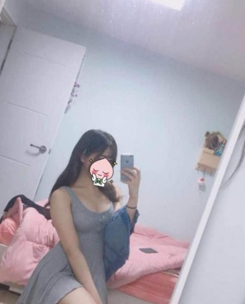 쇼핑몰 후기녀 이미지 #1