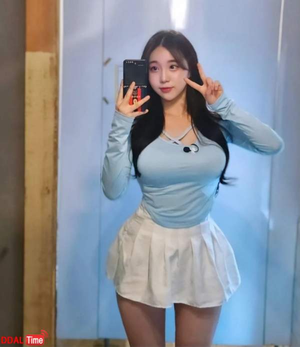 자연산 E컵 치어리더 실물 뜸 이미지 #2