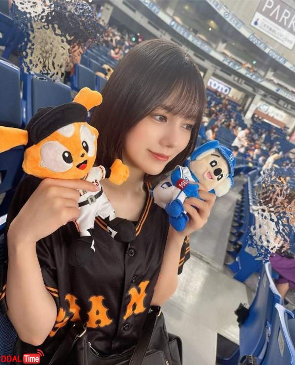 야구장녀 속옷 몸매 이미지 #3