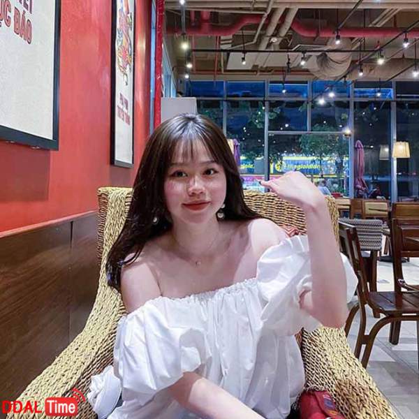 베트남 축구선수들의 여자친구 이미지 #20