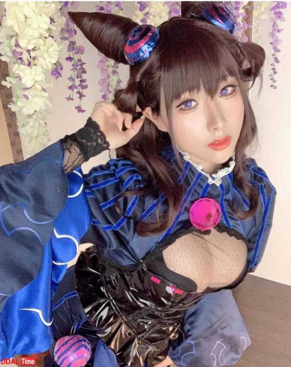 묵직함 어필하는 코스프레 이미지 #1