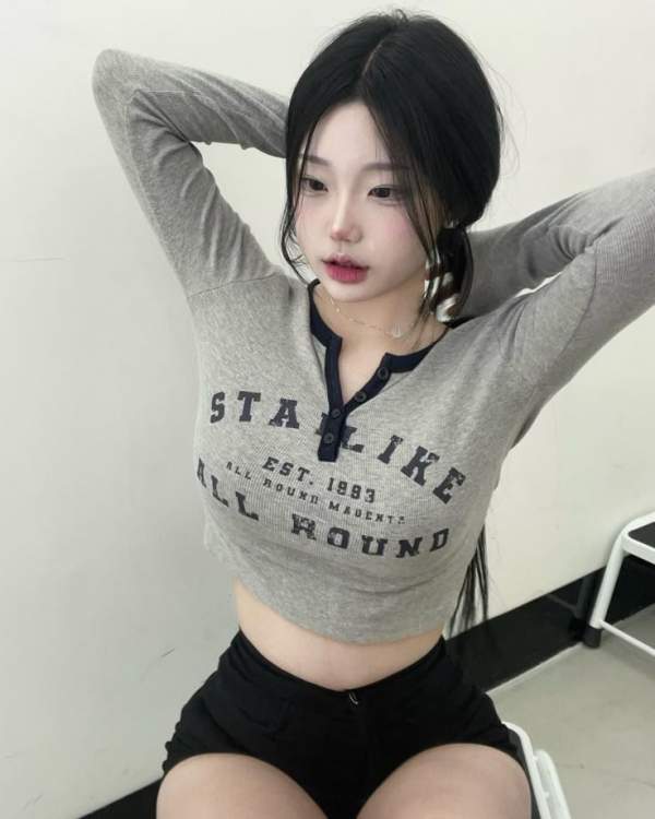 머리묶는중 이미지 #1